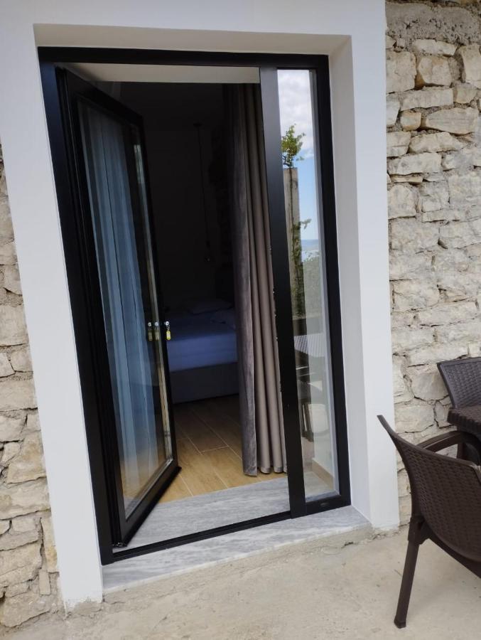 Comfort Guest Rooms Vila Hm Sarandë Buitenkant foto