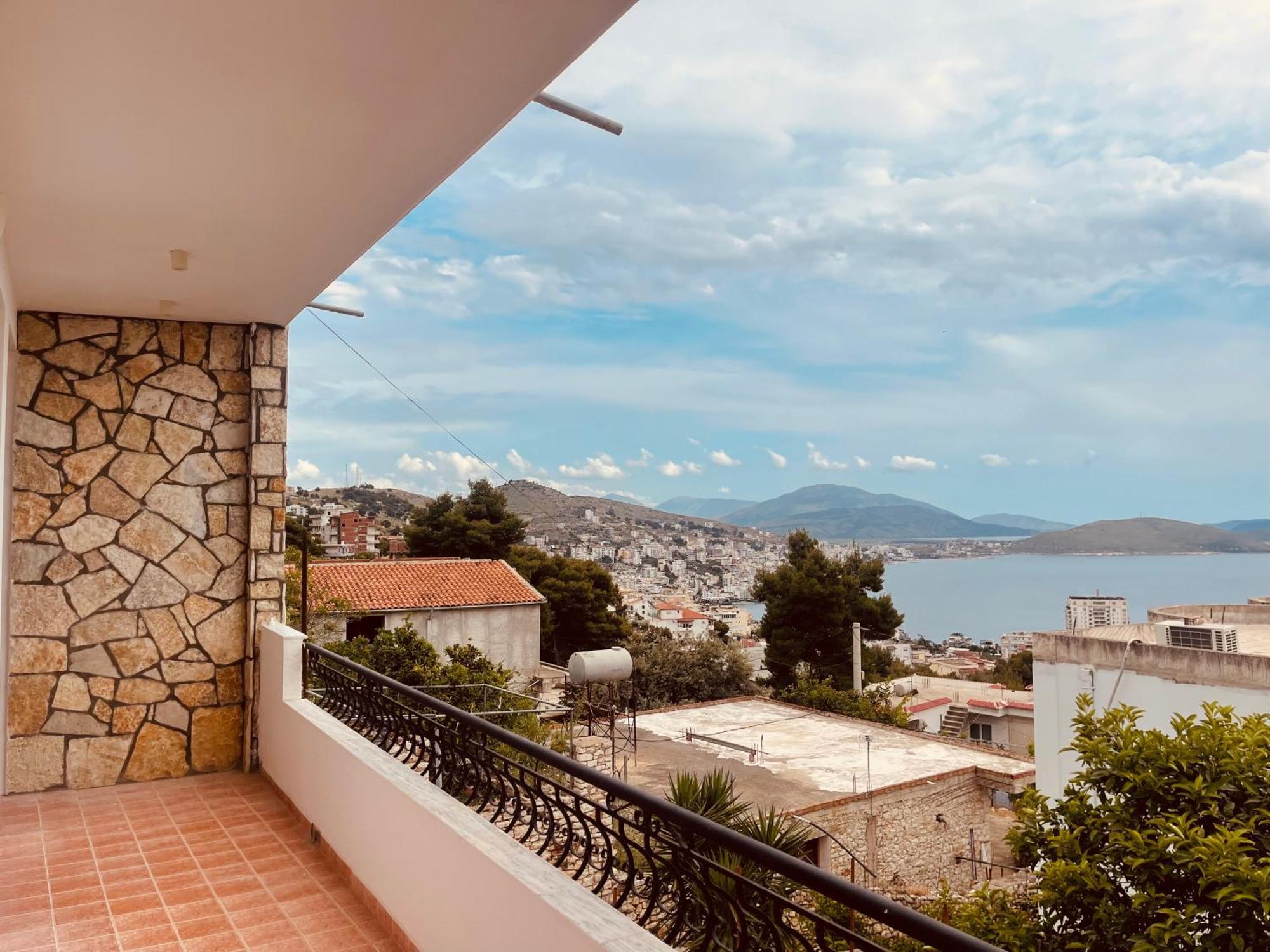 Comfort Guest Rooms Vila Hm Sarandë Buitenkant foto
