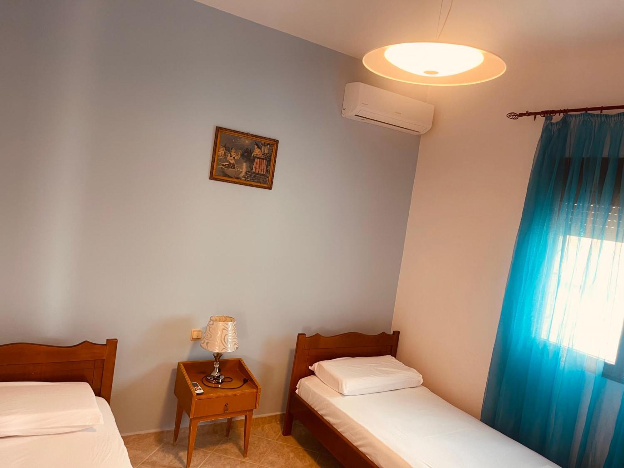 Comfort Guest Rooms Vila Hm Sarandë Buitenkant foto