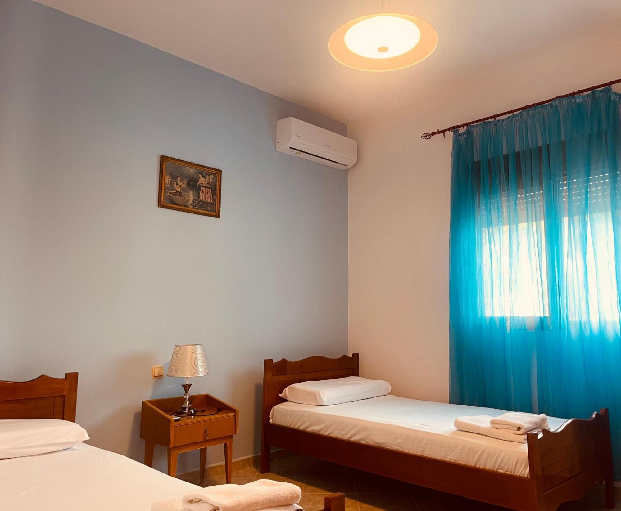 Comfort Guest Rooms Vila Hm Sarandë Buitenkant foto